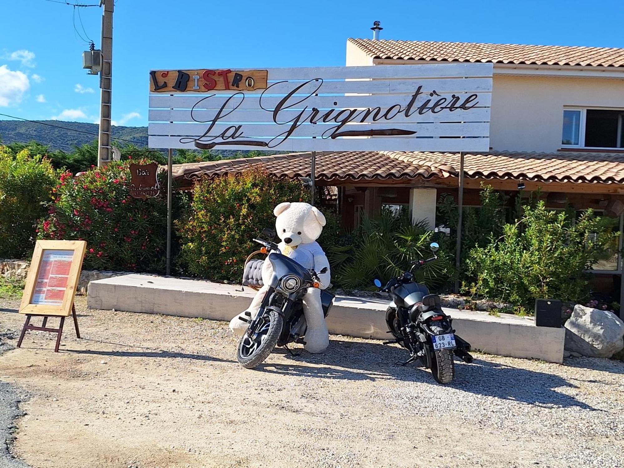 Camping Carrefour De L'Ardeche Saint-Remeze ภายนอก รูปภาพ